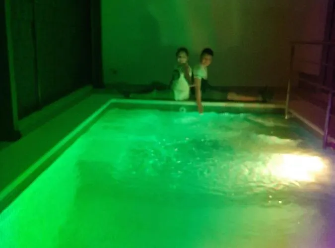 Διαμέρισμα A2 - Tg *